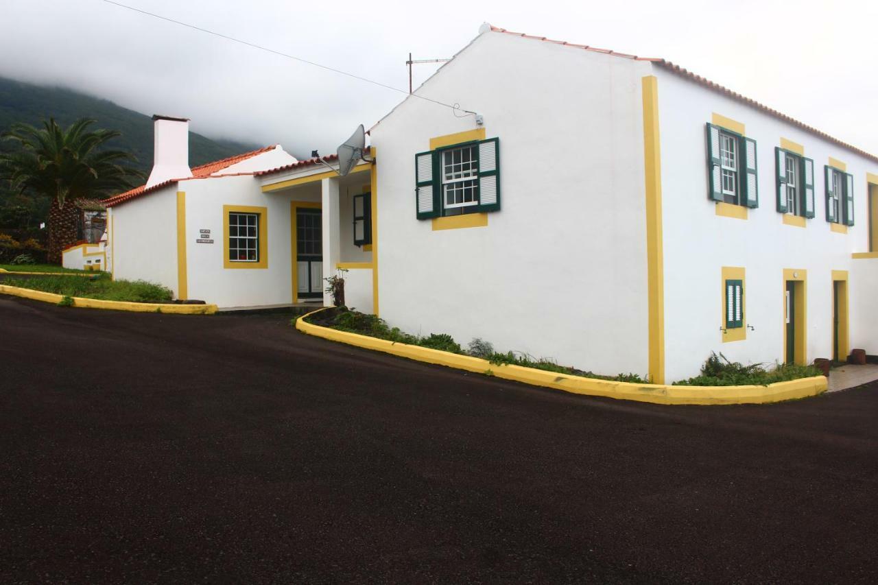 فيلا Casa Dos Felicias São Roque do Pico المظهر الخارجي الصورة